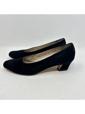 Salvatore Ferragamo Black Suede Low Heel Pumps Womens 6.5 B Italy Classic Design